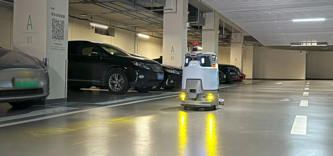 AIROBO战略合作伙伴优地机器人正式登陆港交所，开盘大涨170%