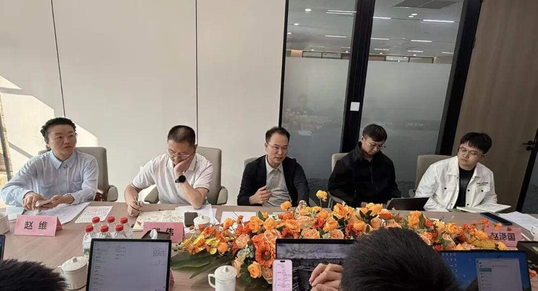 昆明市及官渡区政府代表团到访AIROBO，共商城市机器人运营与产业生态合作新机遇